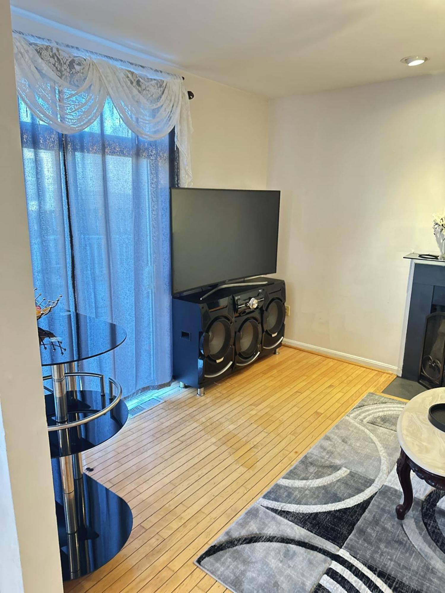 Special Rate Worthy Posh And Magnificent 4 Bedrooms And Two & Half Bath Greenbelt Luaran gambar