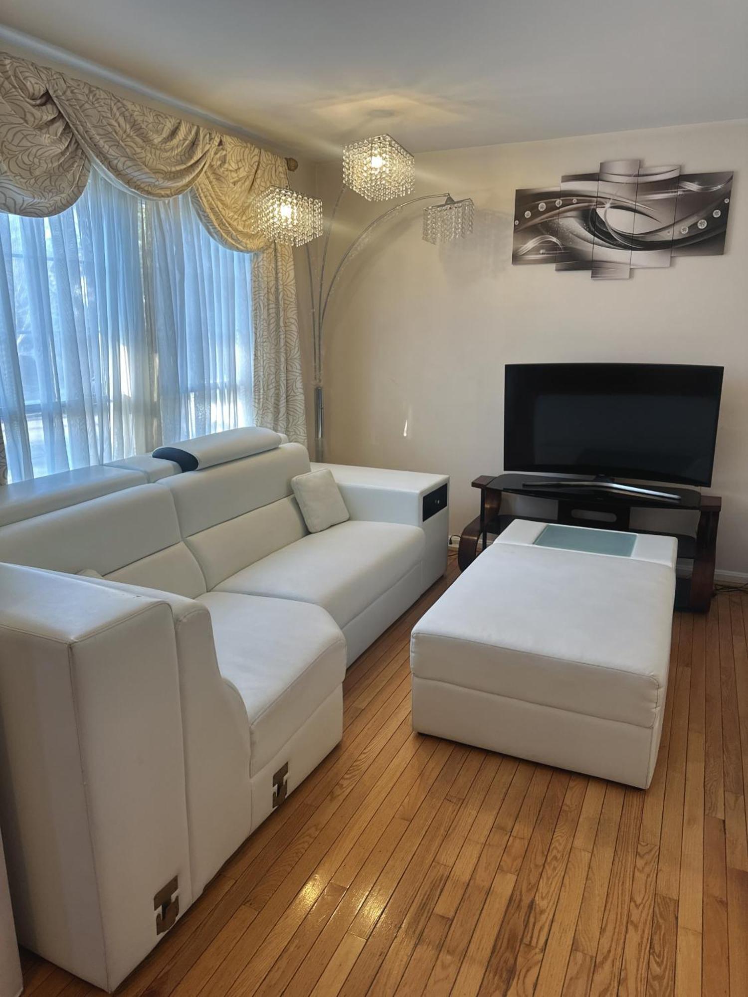 Special Rate Worthy Posh And Magnificent 4 Bedrooms And Two & Half Bath Greenbelt Luaran gambar